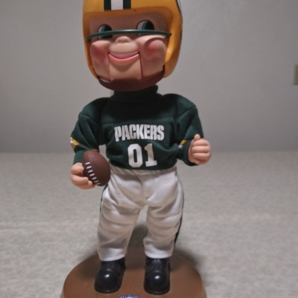 Are u ready for some football green bay - Picture 5 of 13